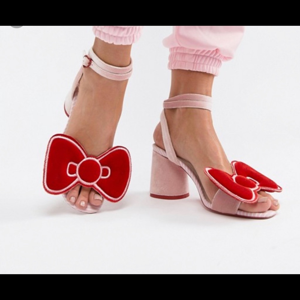 Hello kitty heels